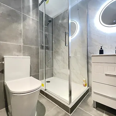 Fanta Flat France Suisse Apartment *