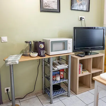 Fanta Flat France Suisse Apartmán